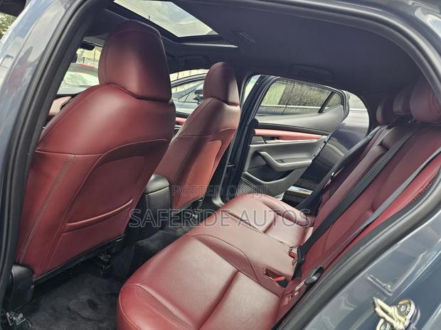 Mazda 3 2019 Gray