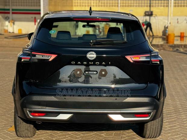 Nissan Qashqai 2024 Black