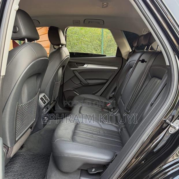 Audi Q5 2.0T Premium AWD quattro 2019 Black