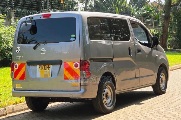 Nissan NV200 2015 Silver