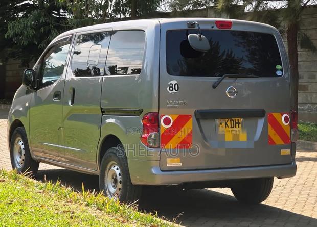 Nissan NV200 2015 Silver