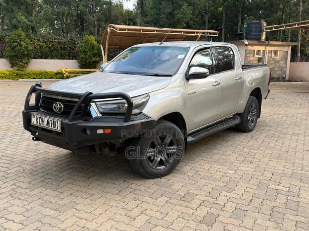 Toyota Hilux 2021
