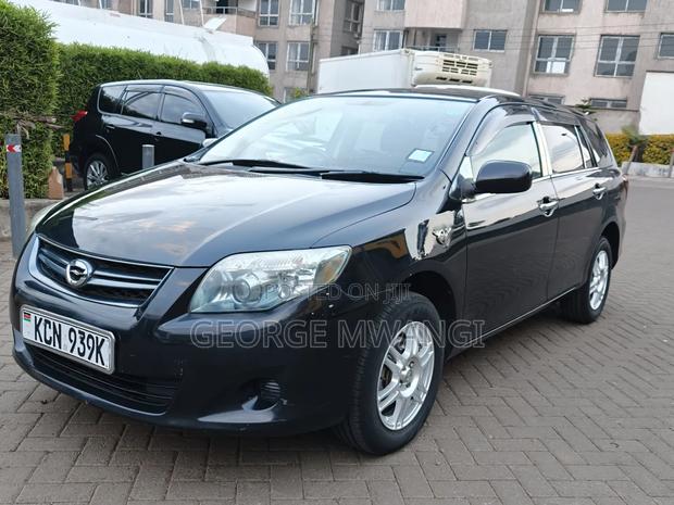 Toyota Corolla Fielder 2011 Black