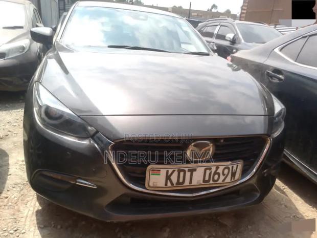 Mazda Axela 2018 Brown
