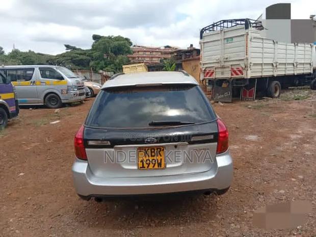 Subaru Outback 2.5i Wagon 2006 Silver