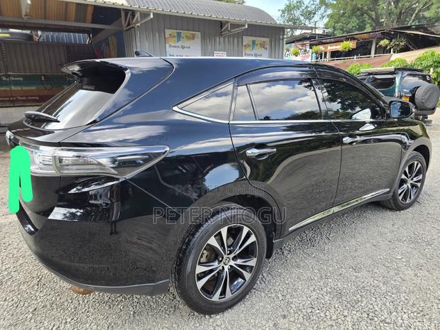 Toyota Harrier 2011 Black