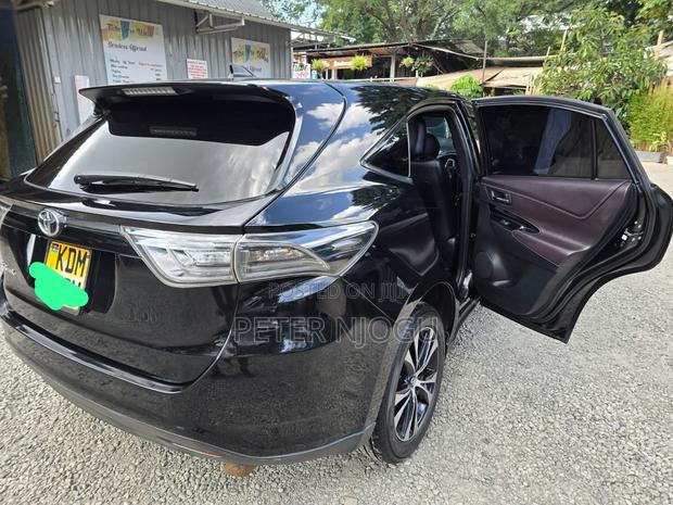 Toyota Harrier 2011 Black