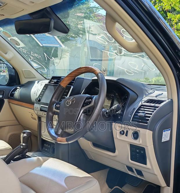 Toyota Land Cruiser Prado 2.8 2021