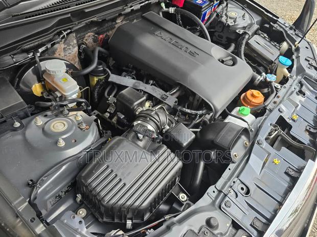 Suzuki Escudo 2011 Black