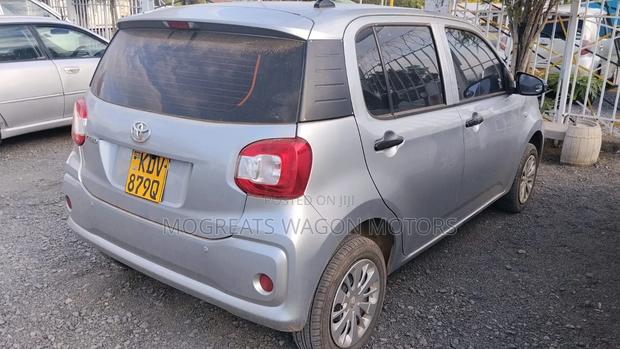 Toyota Passo 2018 Silver