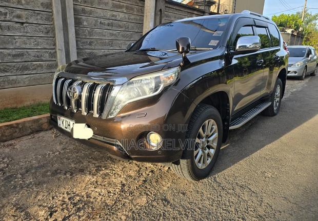 Toyota Land Cruiser Prado 2.8 2017 Brown