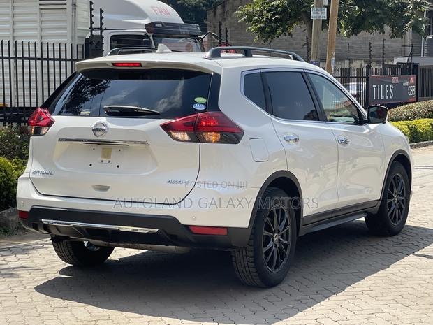 Nissan X-Trail 2019 White