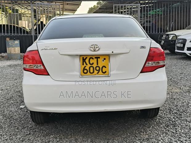 Toyota Axio 2011 White