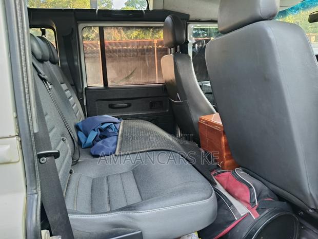 Land Rover Defender 2013 White