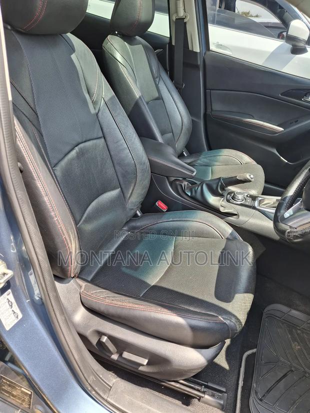 Mazda 3 2015 Blue