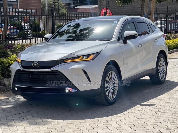Toyota Harrier 2020 White
