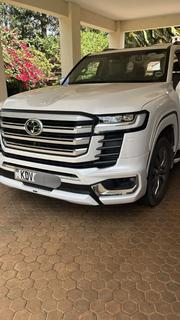 Toyota Land Cruiser 2023 White for sale