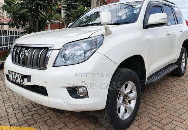 Toyota Land Cruiser Prado 2009 White