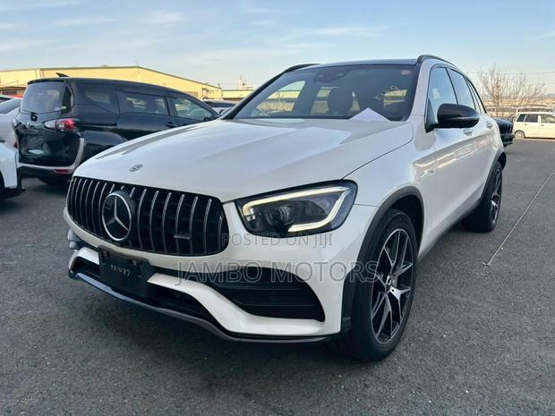Mercedes-Benz GLC-Class 2021