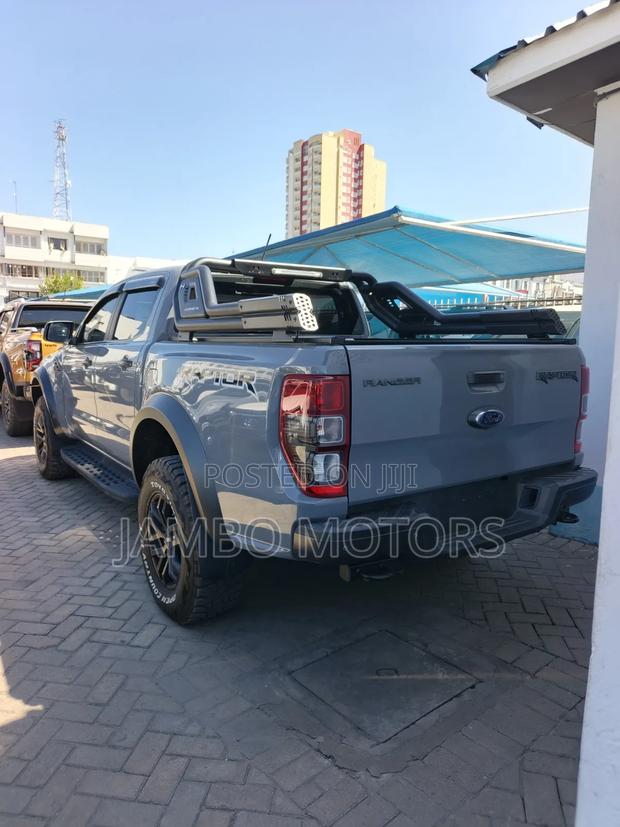 Ford Ranger XL 4x2 SuperCab 6 ft. box 126.8 in. WB 2020 Matt Black
