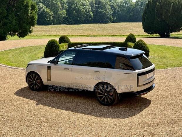 Land Rover Range Rover 2023 White