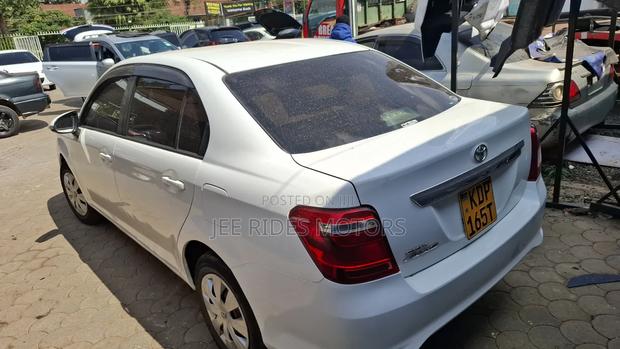 Toyota Axio 2016 White