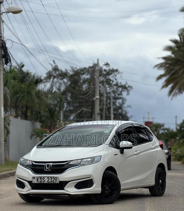 Honda Fit 2017 White