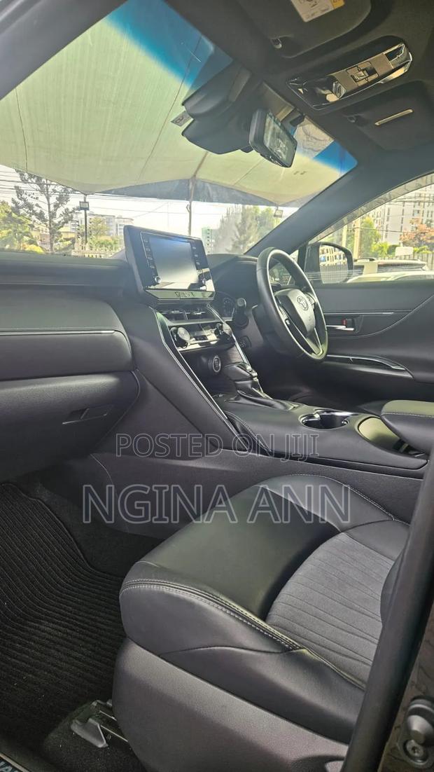 Toyota Harrier 2020 Black