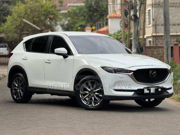 Mazda CX-5 2019 White