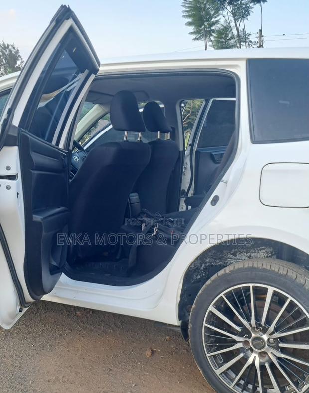 Toyota Corolla Fielder 2017 White