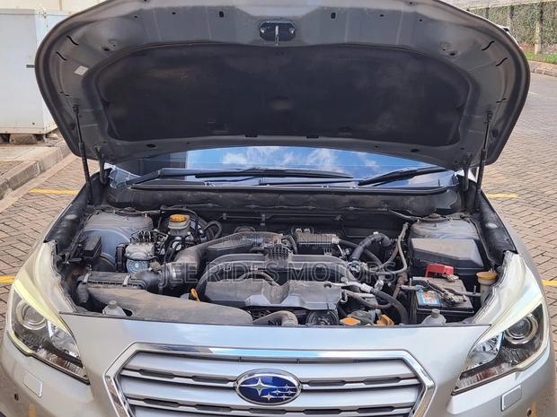 Subaru Outback 2016 Gray