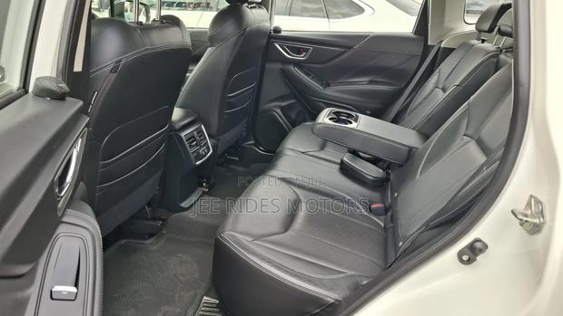 Subaru Forester 2019 White
