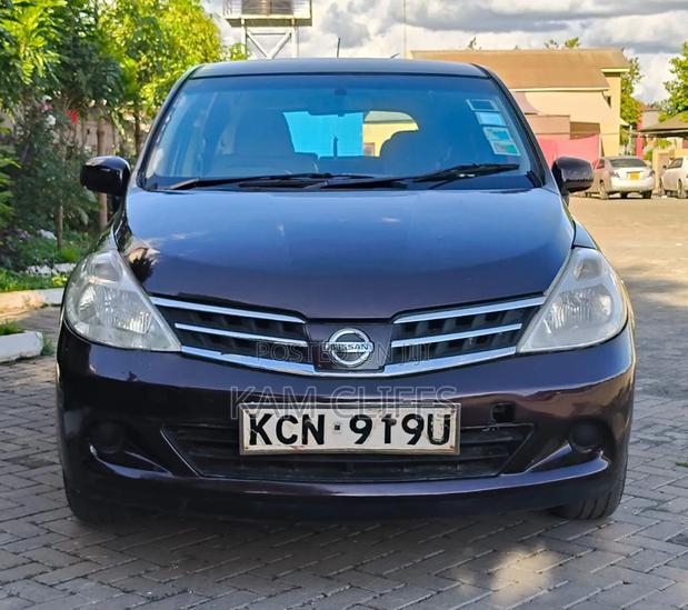 Nissan Tiida 2010 Burgundy