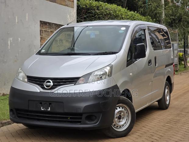 Nissan Caravan 2019 Silver