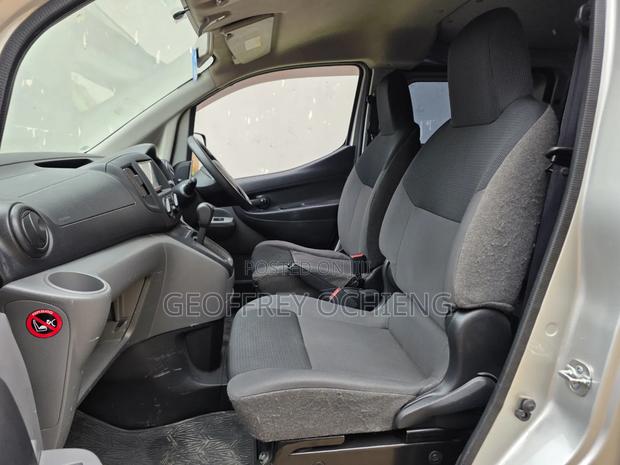 Nissan Caravan 2019 Silver