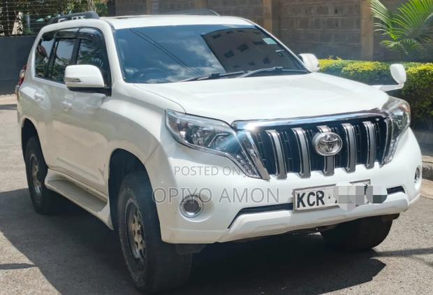 Toyota Land Cruiser Prado 2012 White
