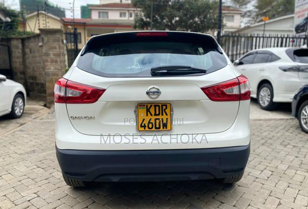 Nissan Qashqai 2017 White