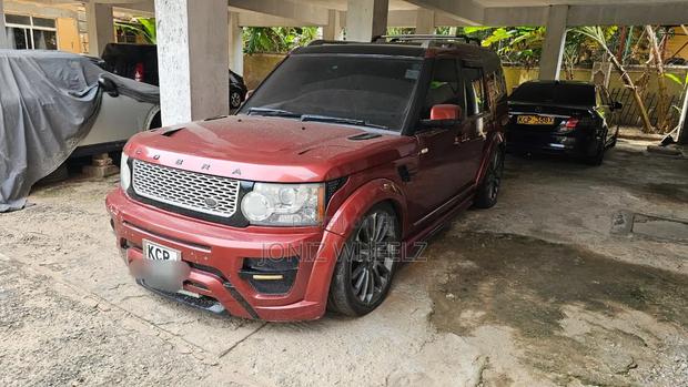 Land Rover Discovery 2012 Maroon