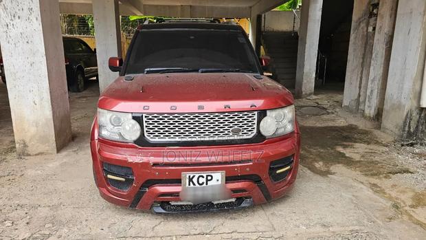 Land Rover Discovery 2012 Maroon