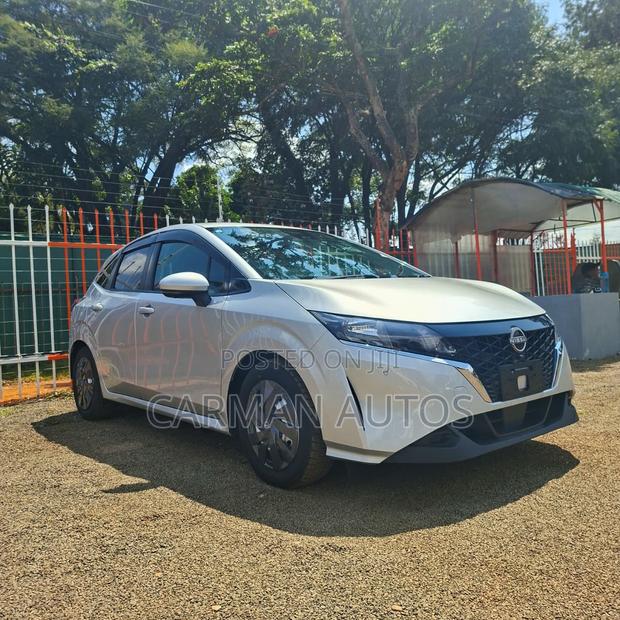 Nissan Note 1.2 Hybrid 2021 Silver