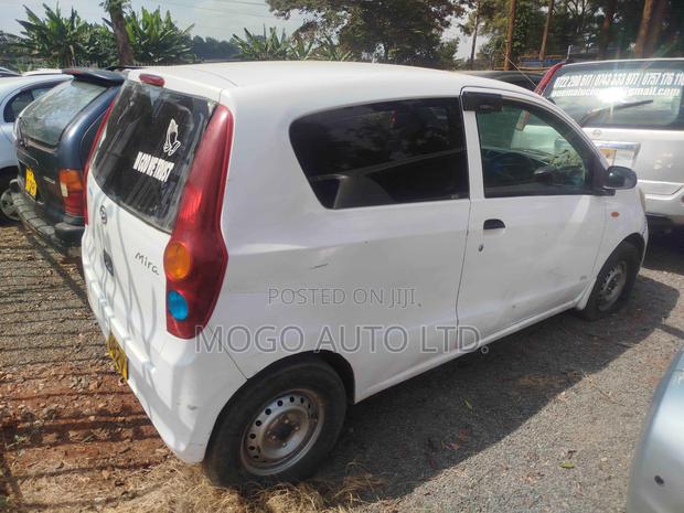 Daihatsu Mira 2014 White