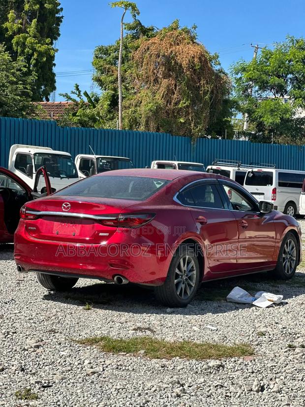 Mazda Atenza 2019