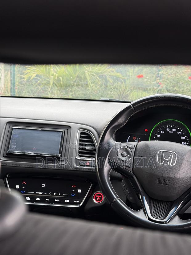 Honda Vezel 1.5 Hybrid 2WD 2018 Blue