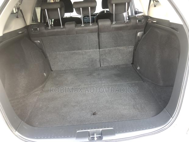 Honda Fit Shuttle 2017 Silver