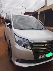 Toyota Noah 2014 Silver for sale