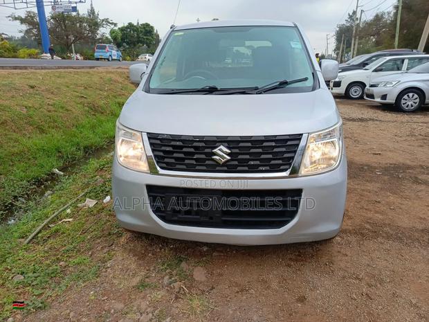 Suzuki Wagon R 2016 Silver