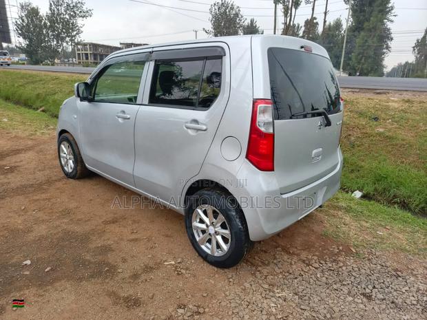 Suzuki Wagon R 2016 Silver