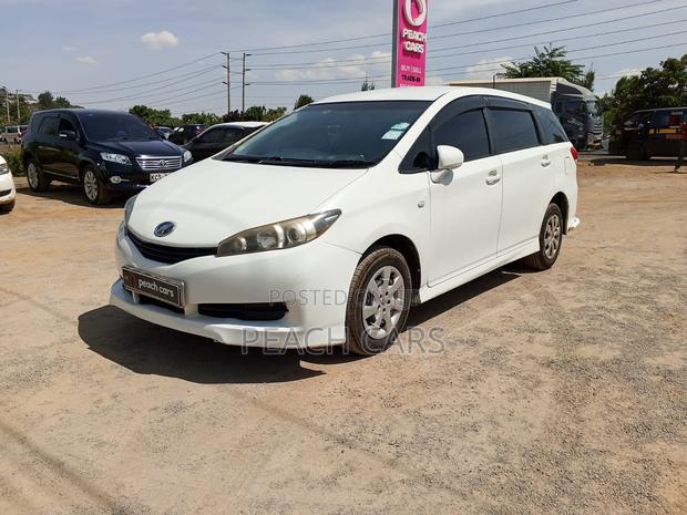 Toyota Wish 2012 White