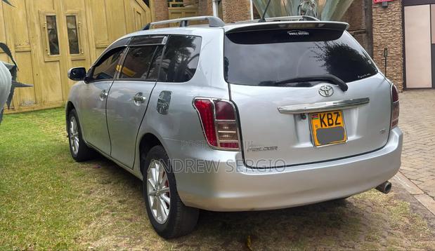 Toyota Corolla Fielder 2008 Silver