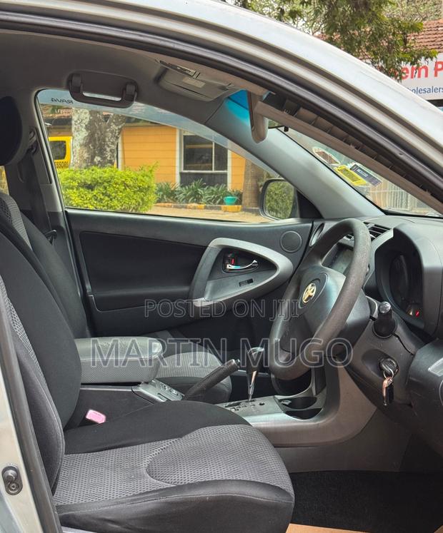 Toyota RAV4 2.0 4x4 2006 Blue